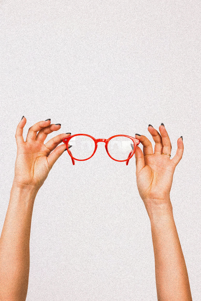 Lentes para tipo de rostro mujer: cómo elegir los que más te favorecen